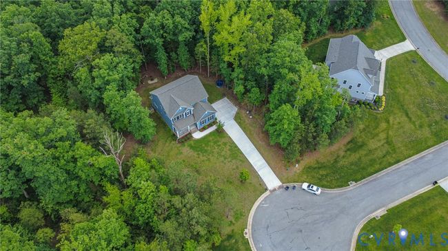 Aerial view highlighting quiet cul-de-sac and large lot. | Image 44