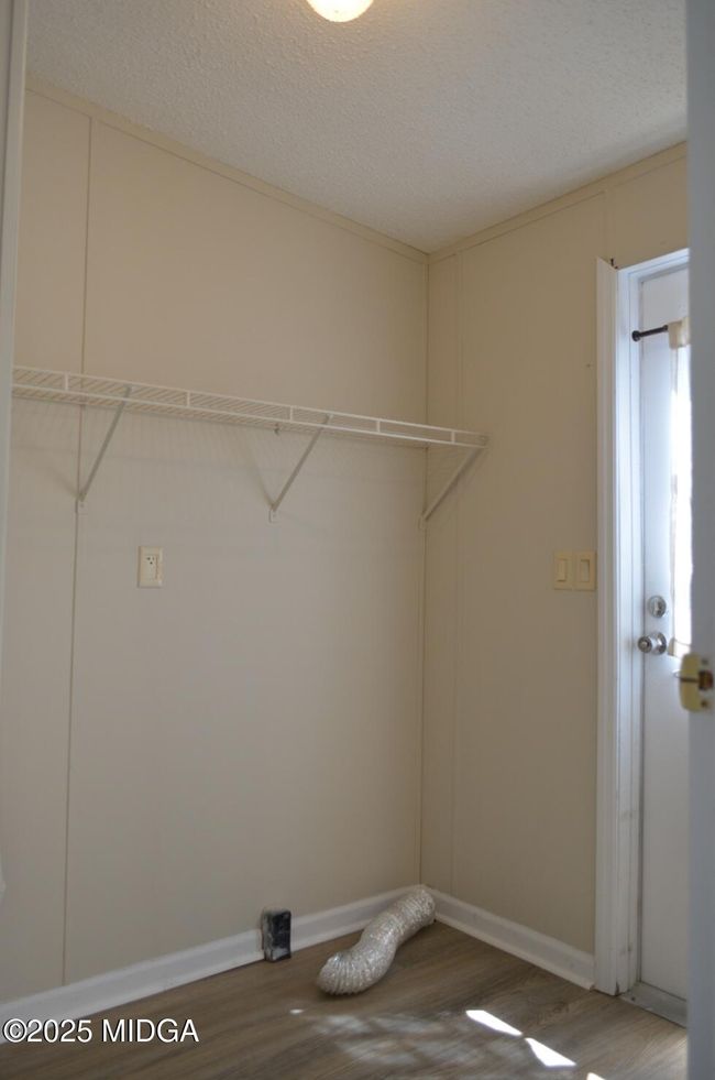 7 | Image 8