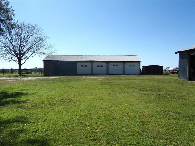 1931 Bruno Rd, Home with 4 bedrooms, 3 bathrooms and null parking in Schulenburg TX | Image 16