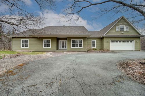 103 Sussex Drive, Stillwater Lake, NS, B3Z4J2 | Card Image