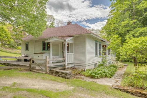 1820 Main St, Bethlehem, NH, 03574-4950 | Card Image
