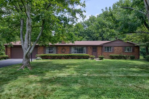 5676 Colonial Dr, Milford, OH, 45150-1814 | Card Image