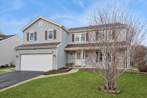 3195 Village Green Dr, Aurora, IL, 60504-7200 | Card Image