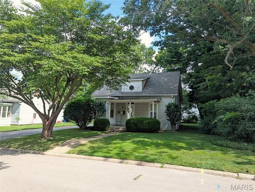 515 E South Ave, Greenville, IL, 62246-1558 | Card Image
