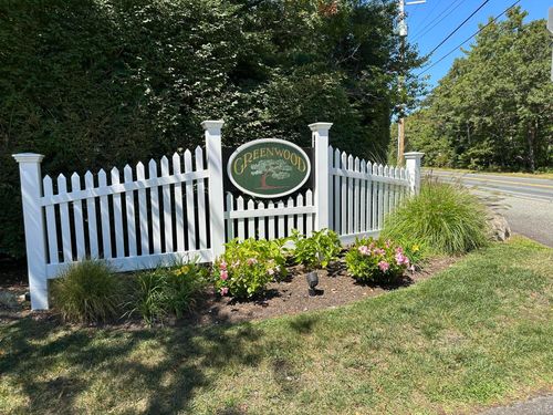 10 Shadbush Cir, Mashpee, MA, 02649-3423 | Card Image