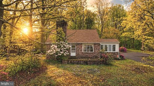1740 Harmonyville Road, POTTSTOWN, PA, 19465 | Card Image