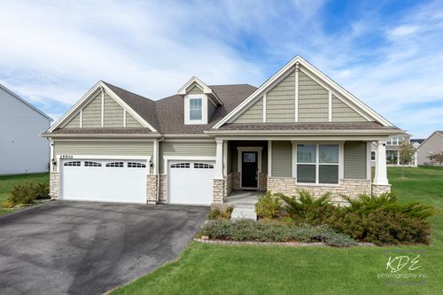 25500 W Rocky Creek Rd, Plainfield, IL, 60586-1010 | Card Image