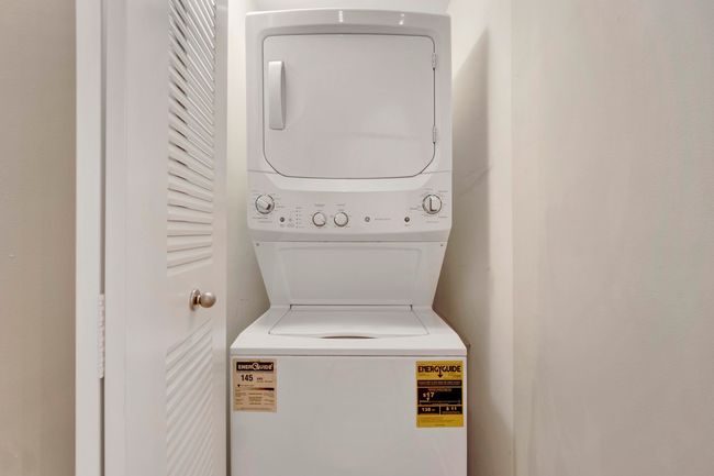 UNIT-228 - 1110 W 15 Th St, Condo with 2 bedrooms, 2 bathrooms and 1 parking in Chicago IL | Image 19