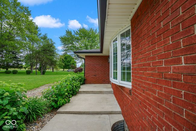 7447 S 25 E, House other with 3 bedrooms, 2 bathrooms and null parking in Pendleton IN | Image 5