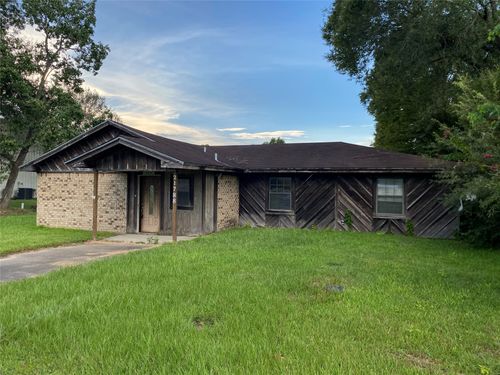 21788 Ih 10, Vidor, TX, 77662-2494 | Card Image