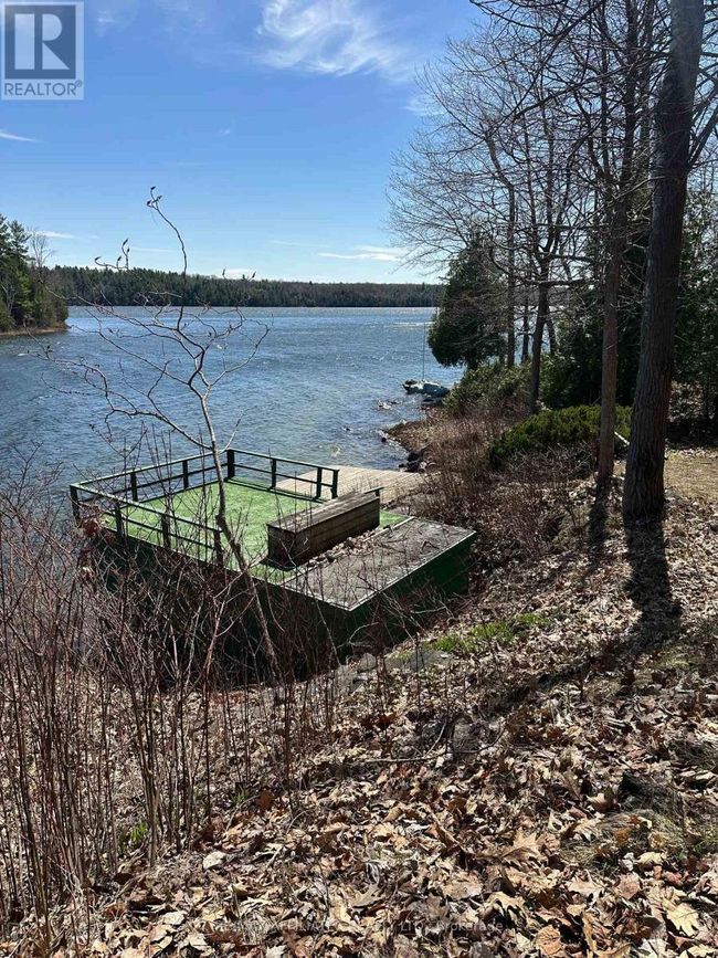 84B Sandpit Lane E, House other with 2 bedrooms, 1 bathrooms and 2 parking in Frontenac (Frontenac South) ON | Image 6