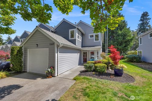 11639 Grove Dr, Mukilteo, WA, 98275-4874 | Card Image