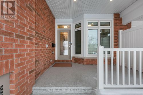 66 Kayenta Street W, Ottawa, ON, K2S2K7 | Card Image