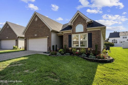 11511 Top Walnut Loop, Louisville, KY, 40229-2488 | Card Image
