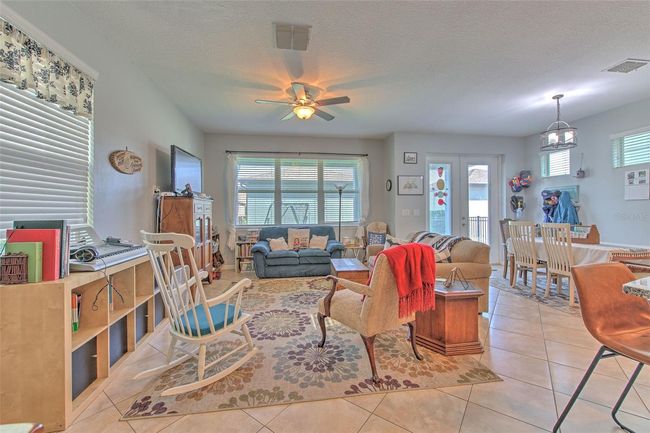 5705 Village Center Dr, House other with 4 bedrooms, 3 bathrooms and null parking in Lithia FL | Image 15