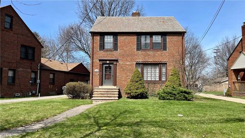 3965 Monticello Blvd, Cleveland Heights, OH, 44121-2017 | Card Image