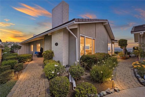 31486 Flying Cloud Dr, Laguna Niguel, CA, 92677-2754 | Card Image