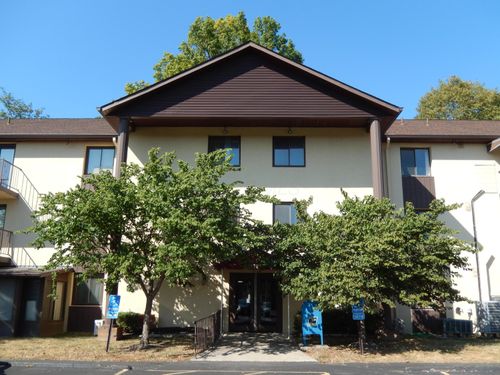 apt-302-4117 Karl Rd, Columbus, OH, 43224-2078 | Card Image