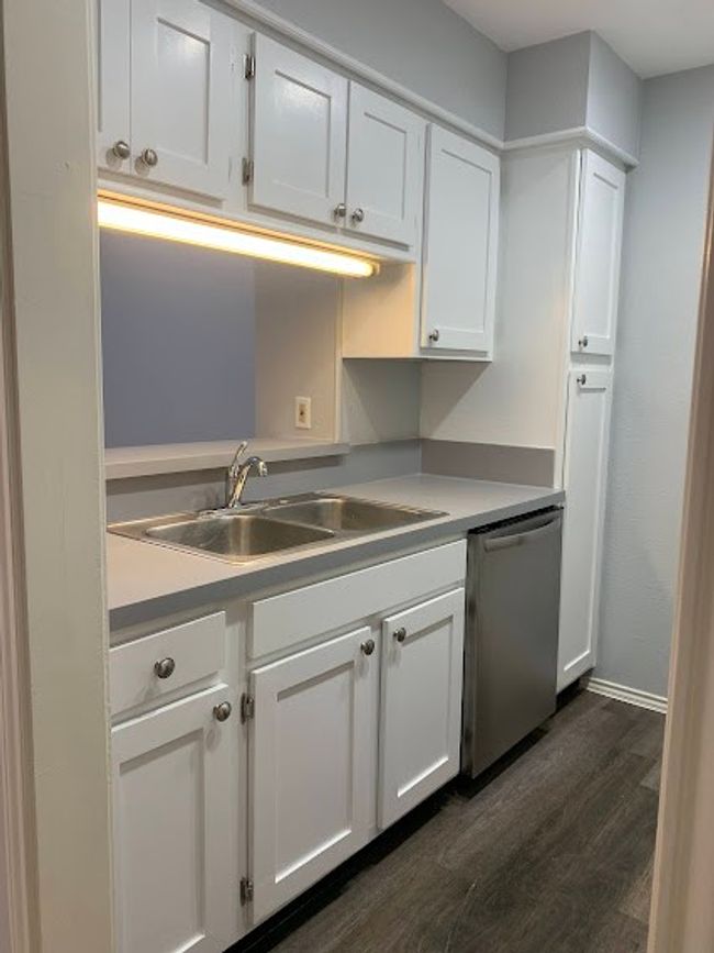 APT-255 - 5100 Verde Valley Ln, Condo with 2 bedrooms, 2 bathrooms and null parking in Dallas TX | Image 12