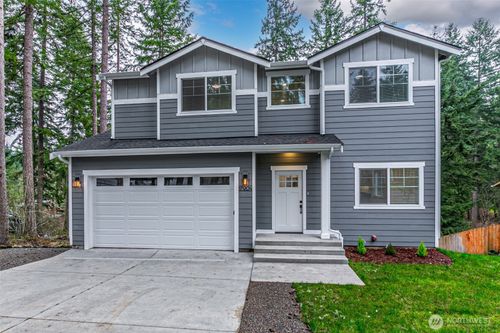 17904 Rising Ct Se, Yelm, WA, 98597-8000 | Card Image