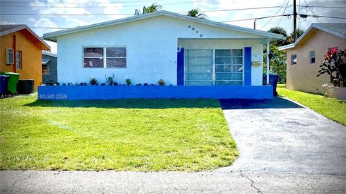 6810 Nw 28th St, Sunrise, FL, 33313-2018 | Card Image