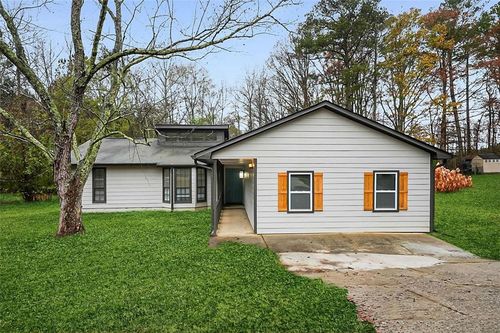 9573 Briar Creek Ct, Jonesboro, GA, 30238-6061 | Card Image