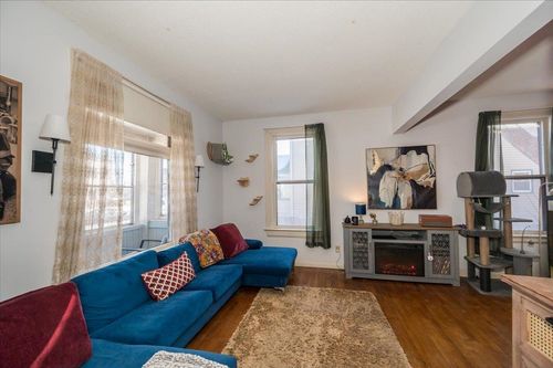 1313 Grand Ave, Superior, WI, 54880-1725 | Card Image