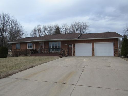 102 8th St Sw, Fulda, MN, 56131-9200 | Card Image