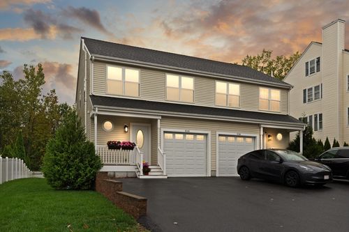 a-86 Wren Ter, Quincy, MA, 02169-1046 | Card Image