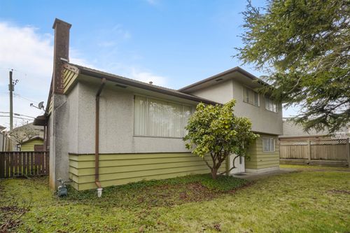 9831 Seacote Rd, Richmond, BC, V7A4A6 | Card Image