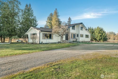 3999 Deming Rd, Everson, WA, 98247-9409 | Card Image