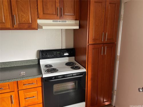 apt-4-1312 Alapai St, Honolulu, HI, 96813-2516 | Card Image