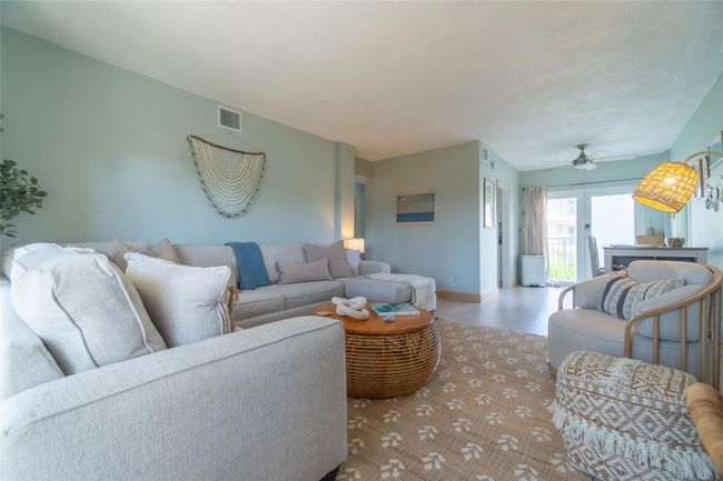 APT-22 - 6520 N Ocean Blvd, Condo with 1 bedrooms, 1 bathrooms and null parking in Ocean Ridge FL | Image 8