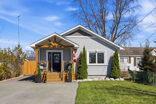 787 Third Avenue, Georgina, ON, L0E1S0 | Card Image