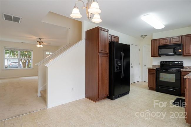 33 Amersham Ln, Townhouse with 3 bedrooms, 3 bathrooms and null parking in Fletcher NC | Image 14