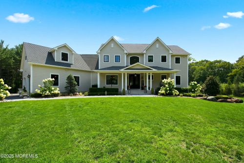 35 Hoffman Rd, Monroe, NJ, 08831-8021 | Card Image