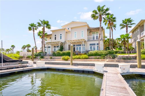 apt-20-3700 Island Moorings Pkwy, Port Aransas, TX, 78373-4986 | Card Image