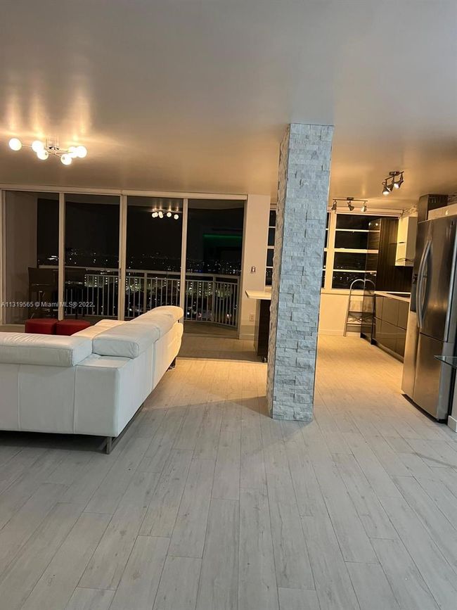 APT-1501 - 18071 Biscayne Blvd, Condo with 2 bedrooms, 2 bathrooms and null parking in Aventura FL | Image 67