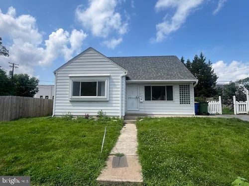 6 Riddle Rd, CAMP HILL, PA, 17011-6021 | Card Image