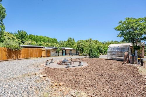 902 N 14th St, Cottonwood, AZ, 86326-3897 | Card Image