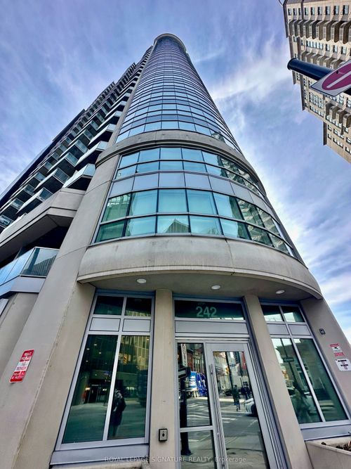 1208-242 Rideau St, Ottawa, ON, K1N0B7 | Card Image