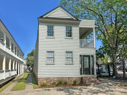 8 Islington Ct, Charleston, SC, 29403-5701 | Card Image
