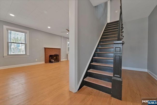 276 Werimus Rd, House other with 4 bedrooms, 3 bathrooms and null parking in Woodcliff Lake NJ | Image 4