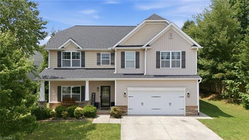 218 Penry Ln, Clemmons, NC, 27012-6869 | Card Image