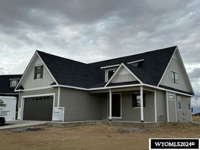 5401 Dolomite Circle, House other with 6 bedrooms, 3 bathrooms and null parking in Casper WY | Image 1