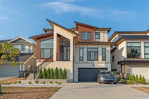 16759 18 Ave, Surrey, BC, V3Z9X5 | Card Image