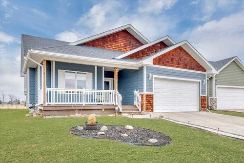 218 Allen Cres, Vulcan, AB, T0L2B0 | Card Image