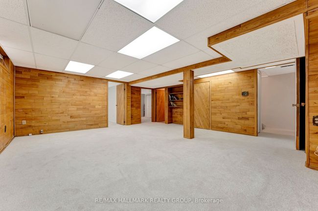 2121 Fillmore Cres, House other with 5 bedrooms, 4 bathrooms and 4 parking in Gloucester ON | Image 25