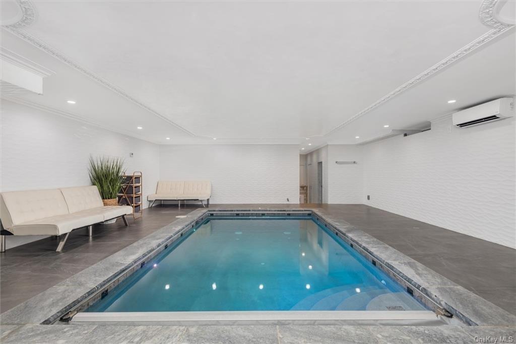 19th St, Brooklyn, NY 11229