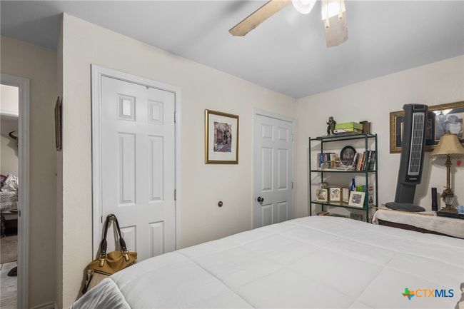 374 Navidad, House other with 4 bedrooms, 2 bathrooms and null parking in Vanderbilt TX | Image 14